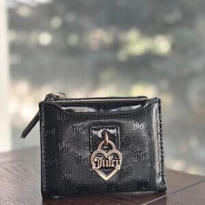Juicy Couture black small wallet with gold heart charm